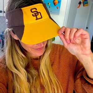 Vintage Padres visor